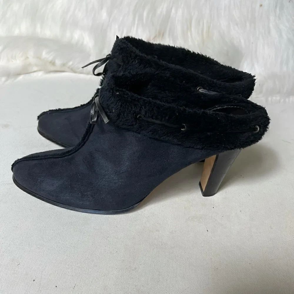 Anne Klein black suede mules with faux fur contour leather lace size 10